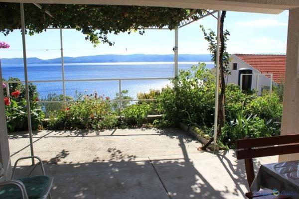 Studio Apartment In Pisak With Sea View, Balcony, Air Conditioning, Wi-Fi 외부 사진